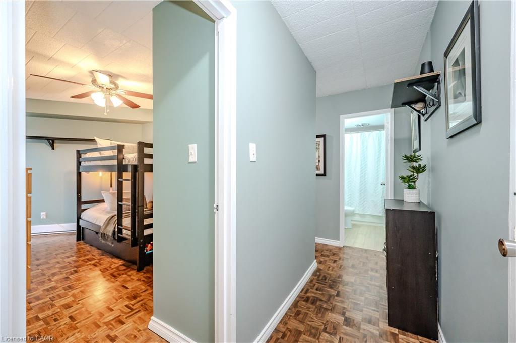 511-105 Conroy Crescent Unit: 511