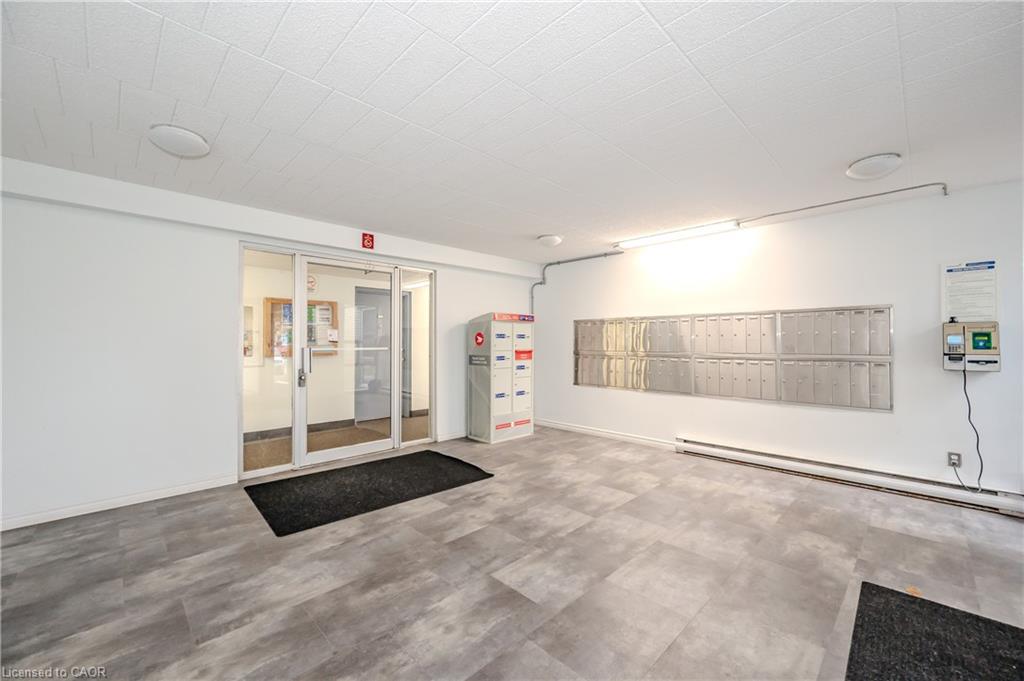 511-105 Conroy Crescent Unit: 511