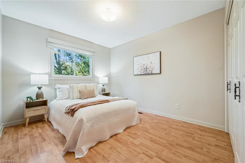 75 Shadybrook Crescent