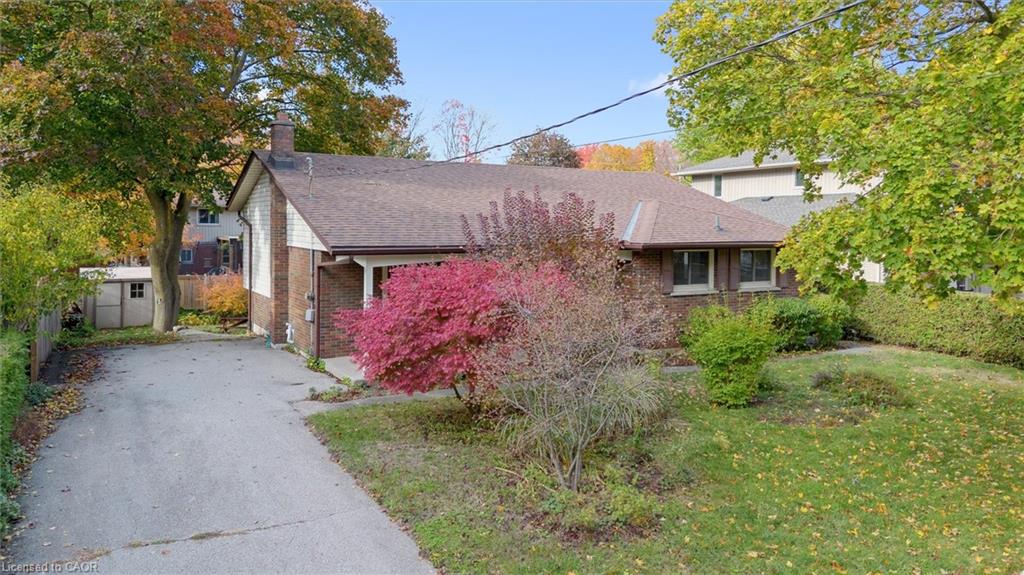 27 Cedar Street