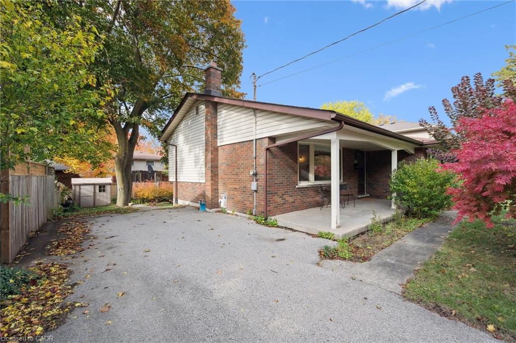 27 Cedar Street