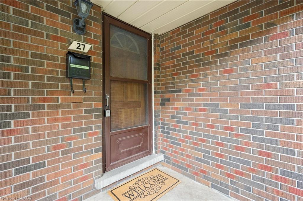 27 Cedar Street