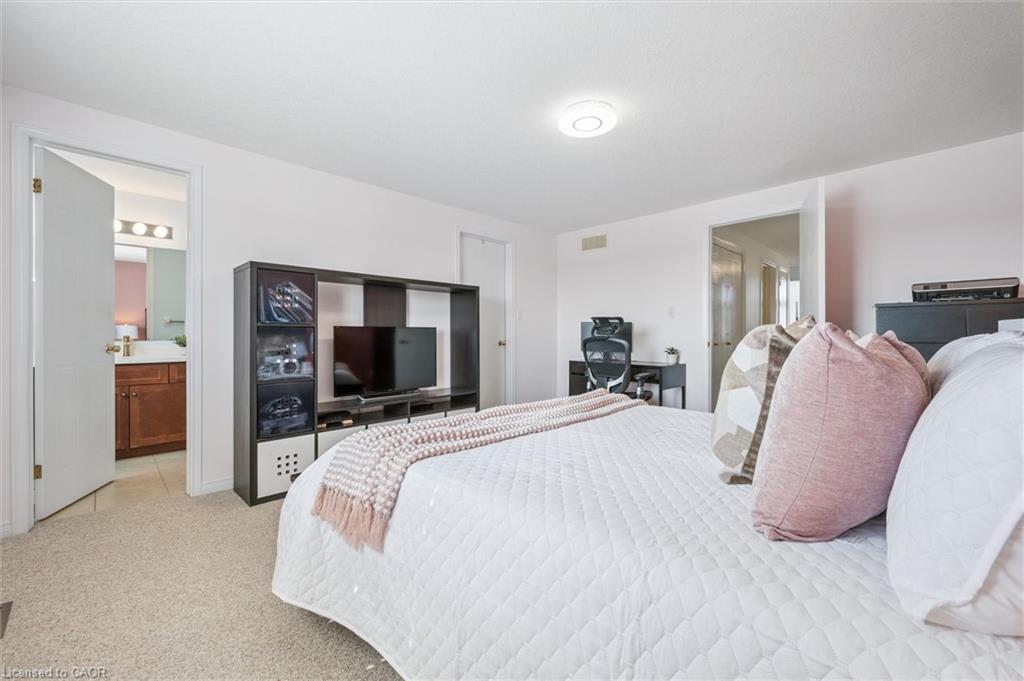 26 Hasler Crescent