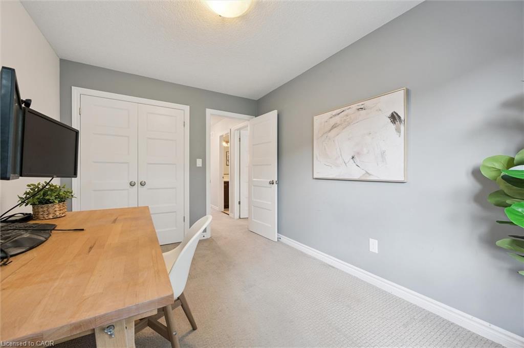 16-167 Arkell Road Unit: 16