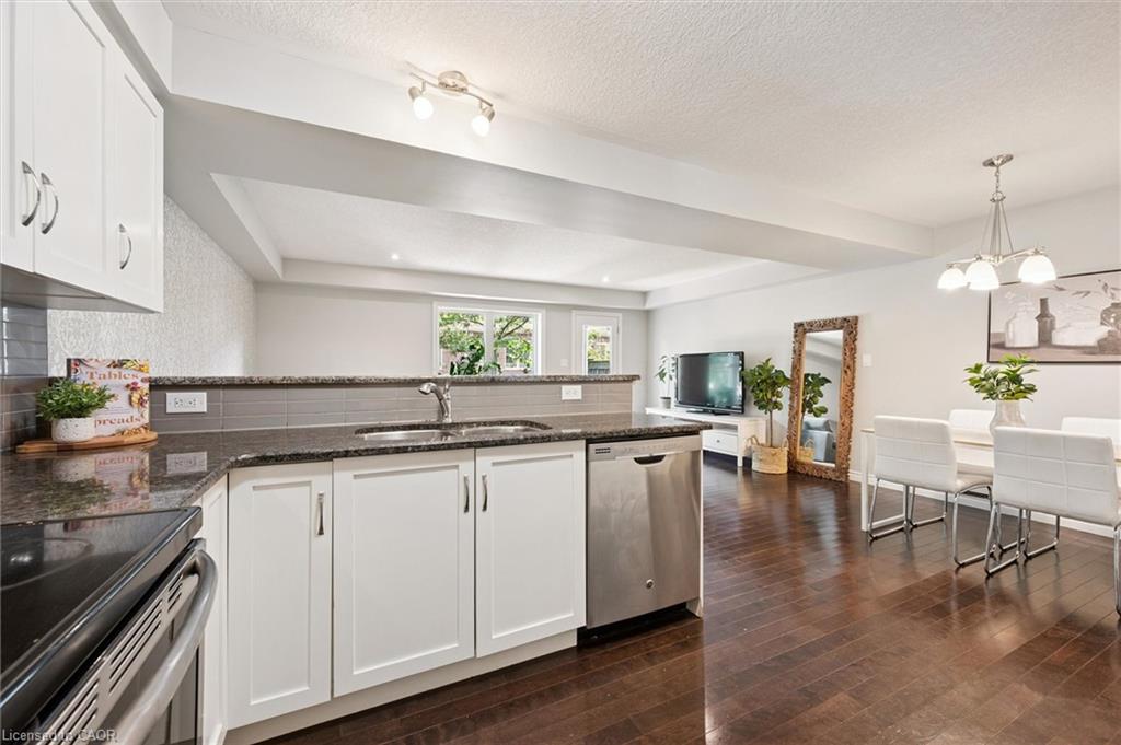 16-167 Arkell Road Unit: 16