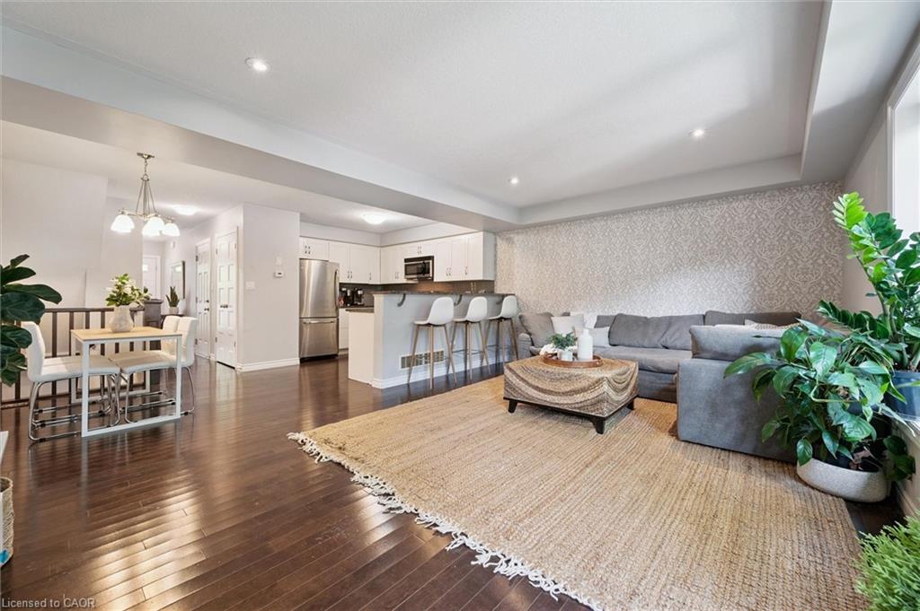 16-167 Arkell Road Unit: 16