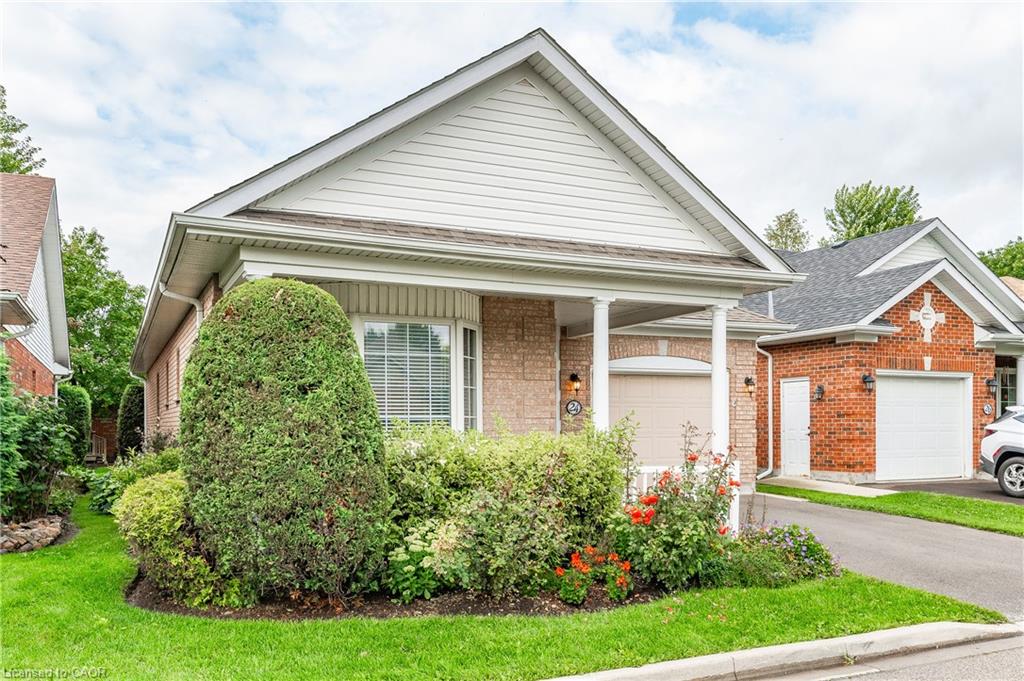 24 Beechlawn Boulevard