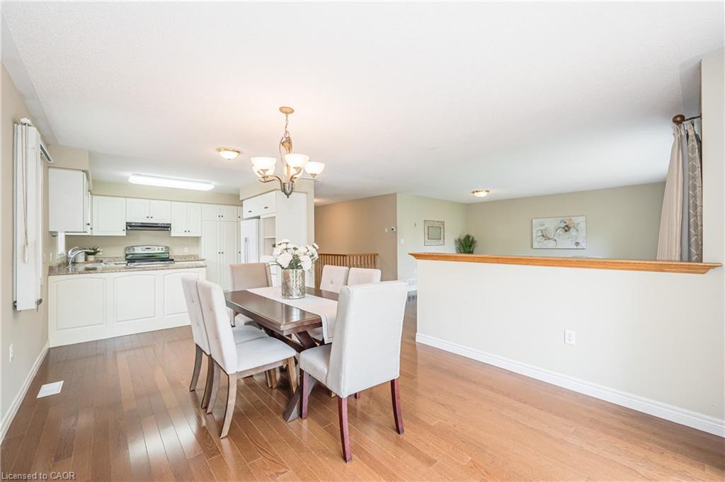 24 Beechlawn Boulevard