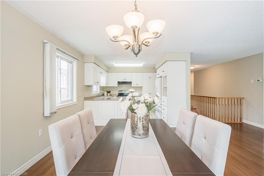 24 Beechlawn Boulevard
