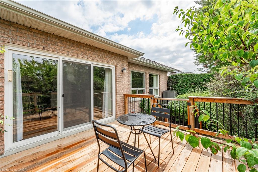24 Beechlawn Boulevard
