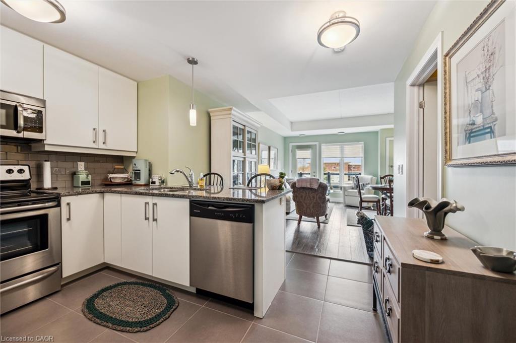 202-106 Bard Boulevard Unit: 202