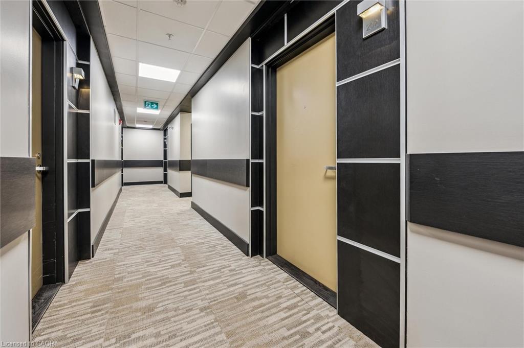 202-106 Bard Boulevard Unit: 202