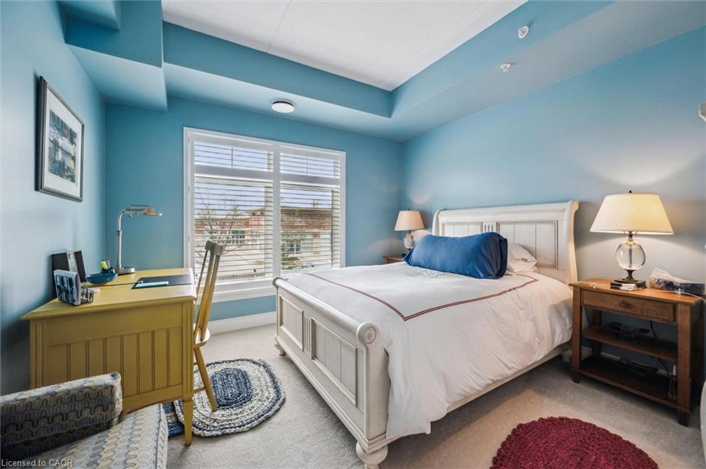 202-106 Bard Boulevard Unit: 202