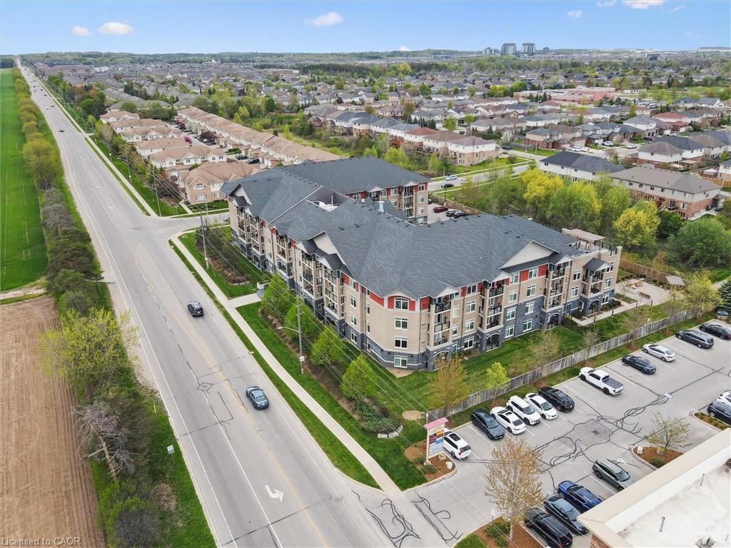 202-106 Bard Boulevard Unit: 202