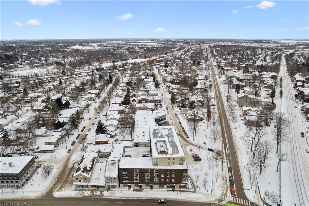 605-5 Gordon Street Unit: 605