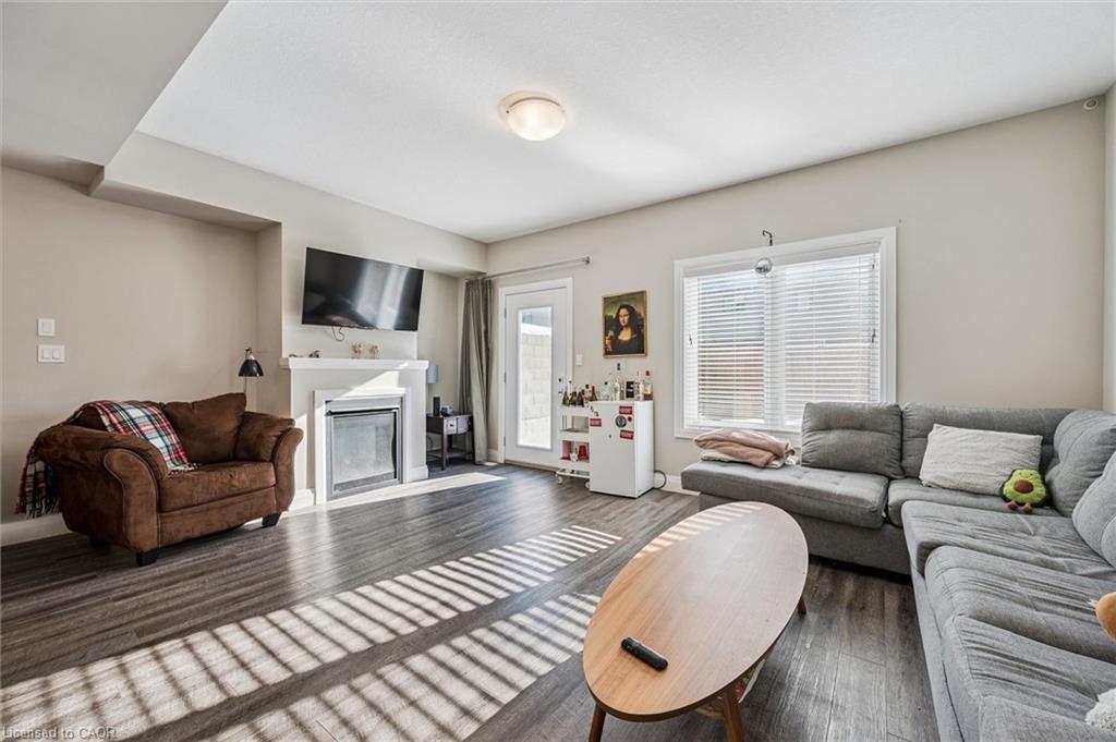 3-35 Wideman Boulevard Unit: 3