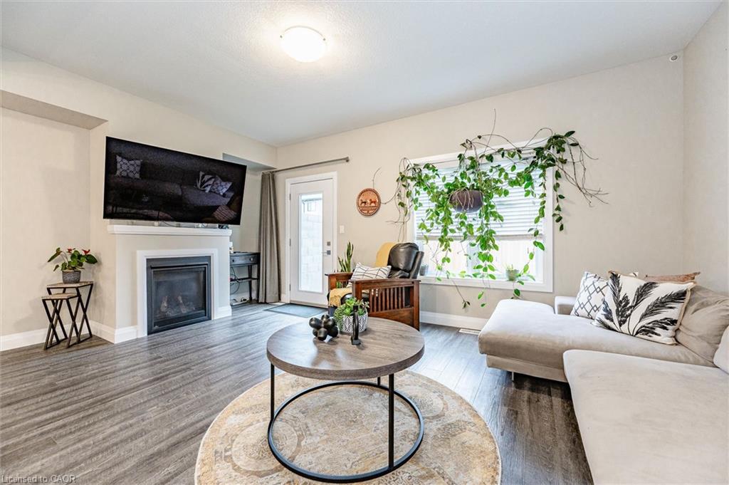 3-35 Wideman Boulevard Unit: 3