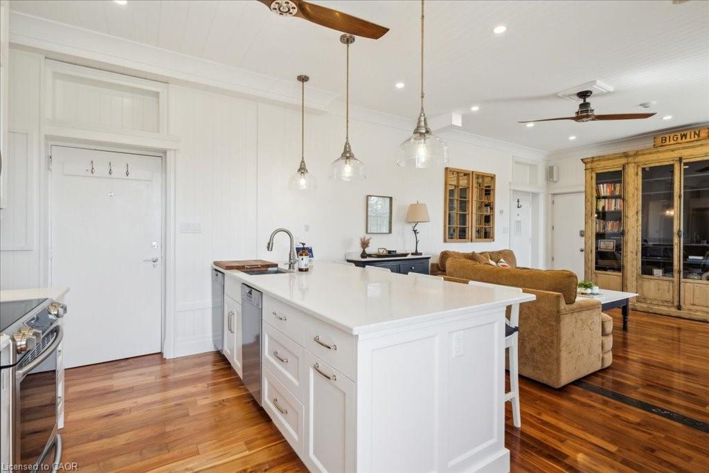 12 Bigwin Island Road Unit: 202/206