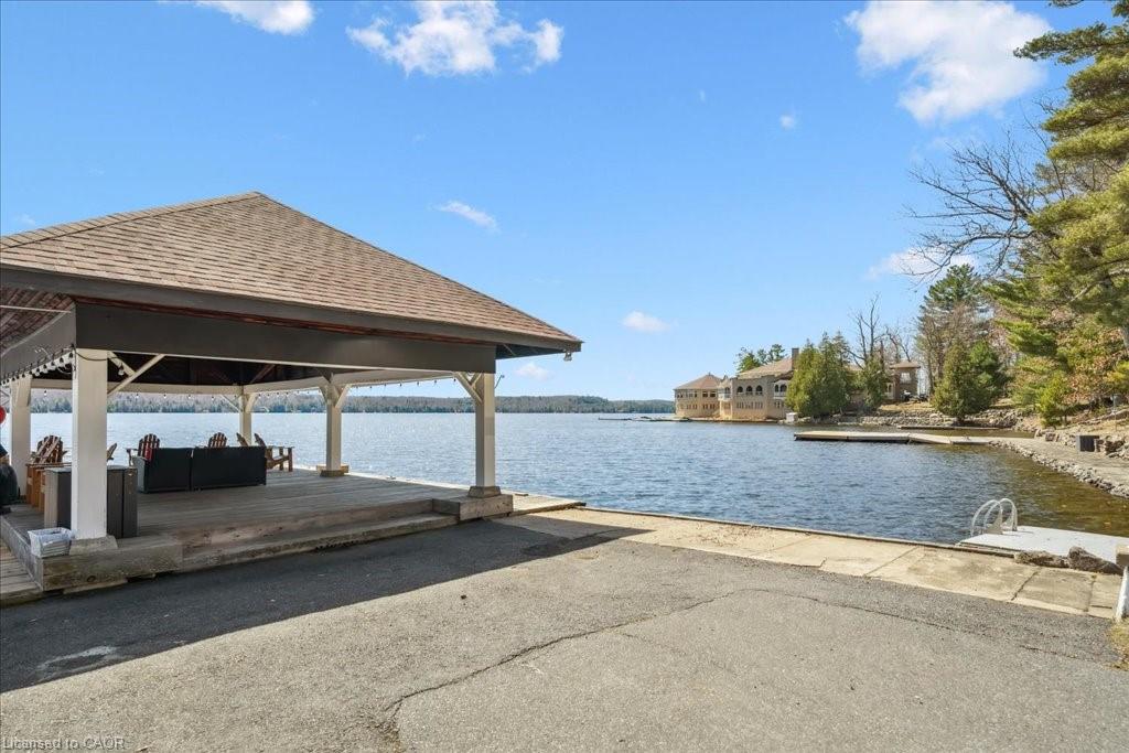 12 Bigwin Island Road Unit: 202/206