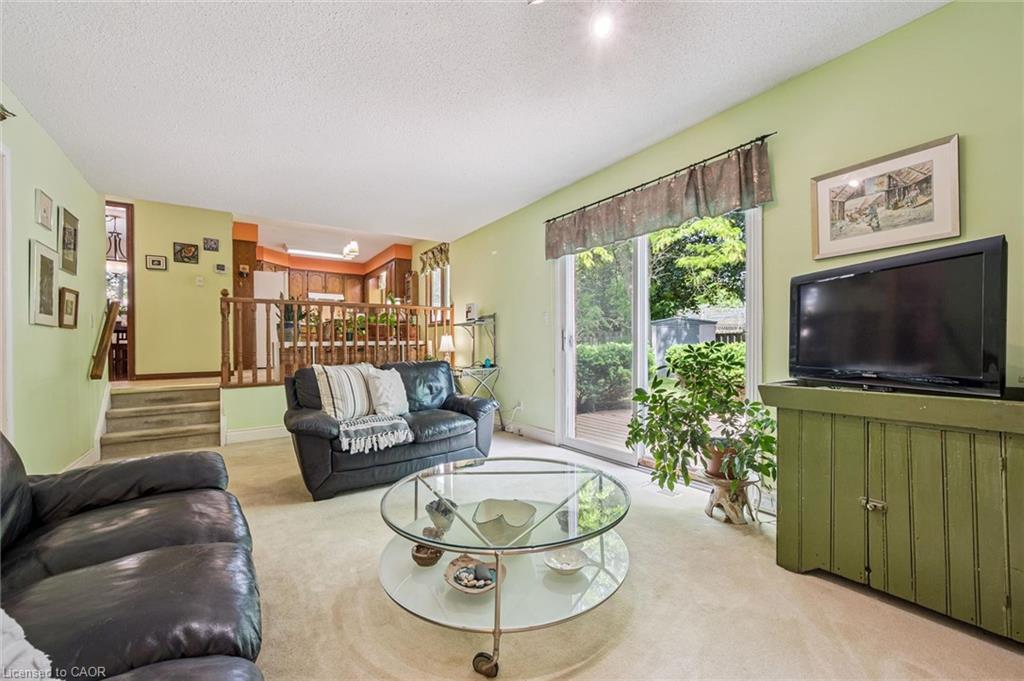 18 Mcelderry Road