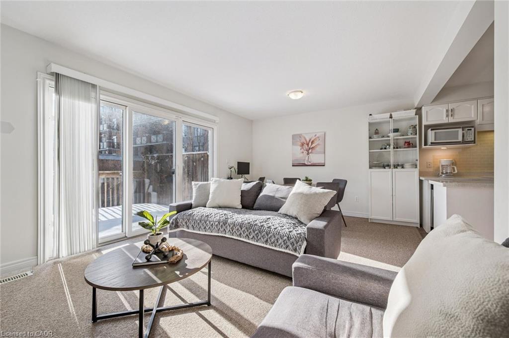 6-361 Arkell Road Unit: 6