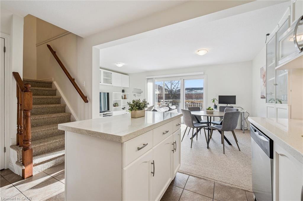 6-361 Arkell Road Unit: 6
