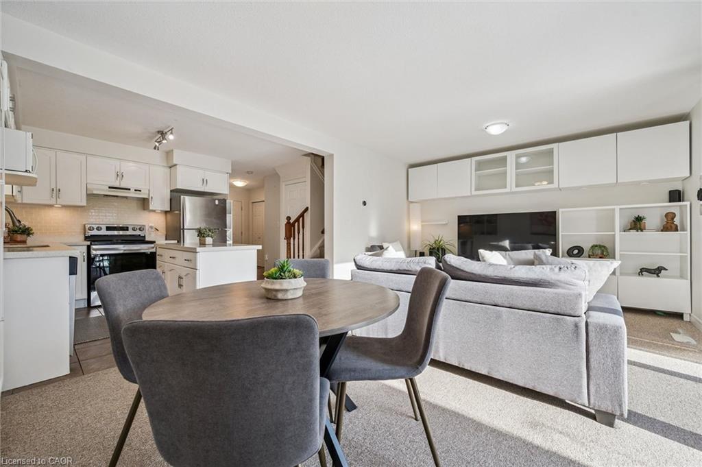 6-361 Arkell Road Unit: 6