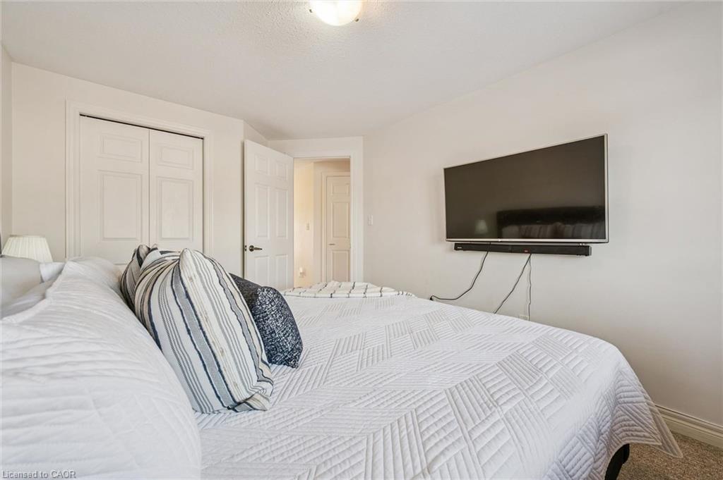 6-361 Arkell Road Unit: 6