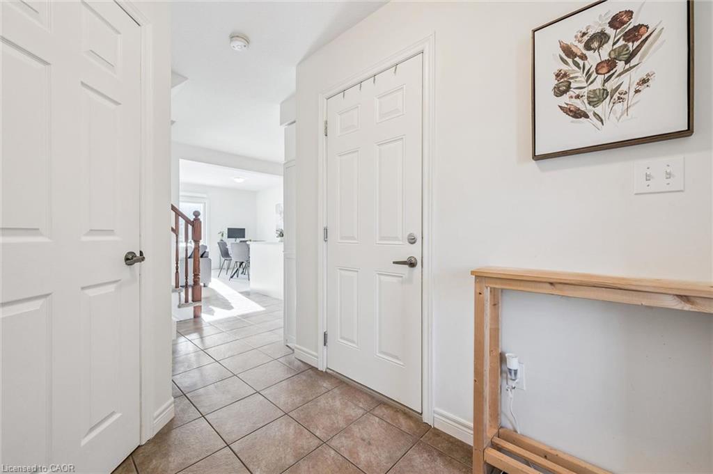 6-361 Arkell Road Unit: 6