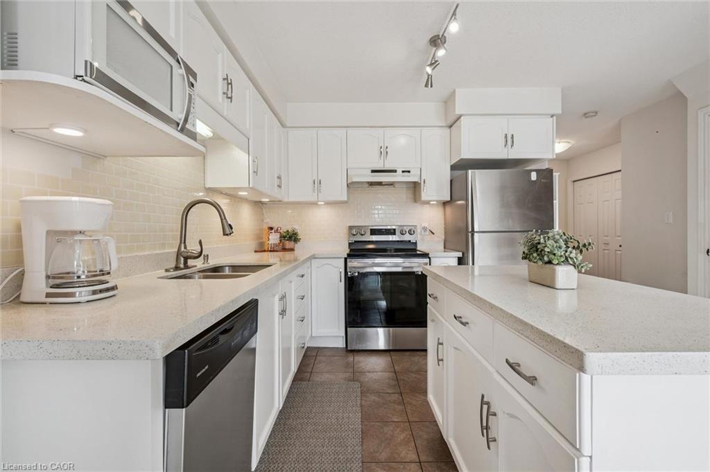 6-361 Arkell Road Unit: 6