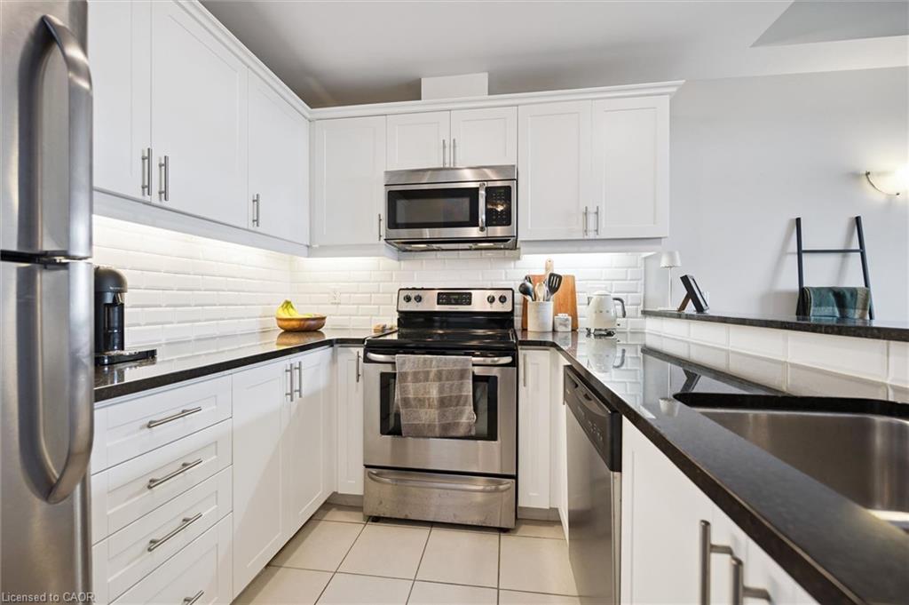 403-2 Colonial Drive Unit: 403