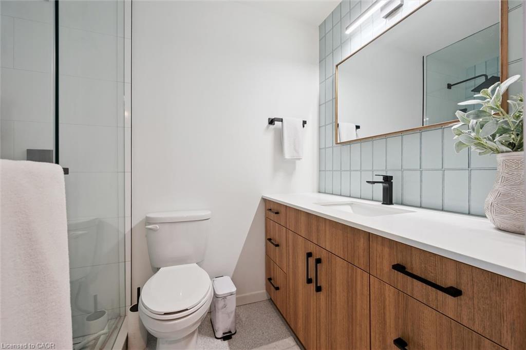 149-295 Water Street Unit: 149