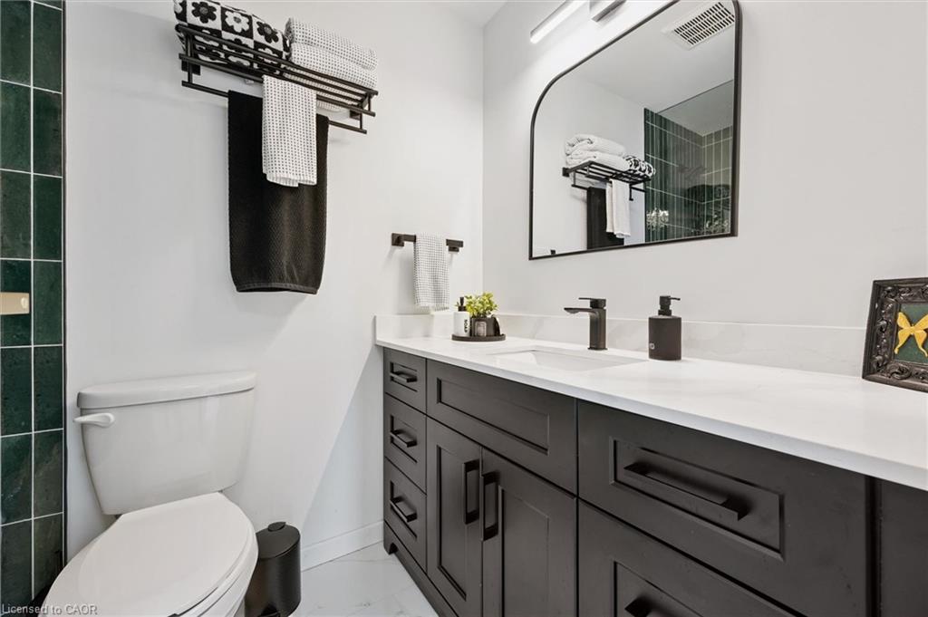149-295 Water Street Unit: 149