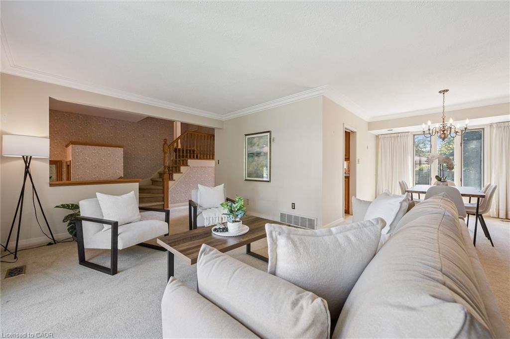 67 Woodside Road