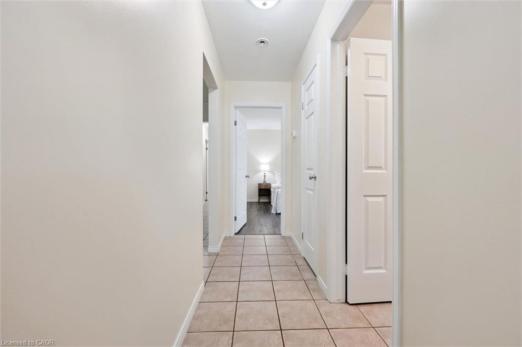 73 Waxwing Crescent