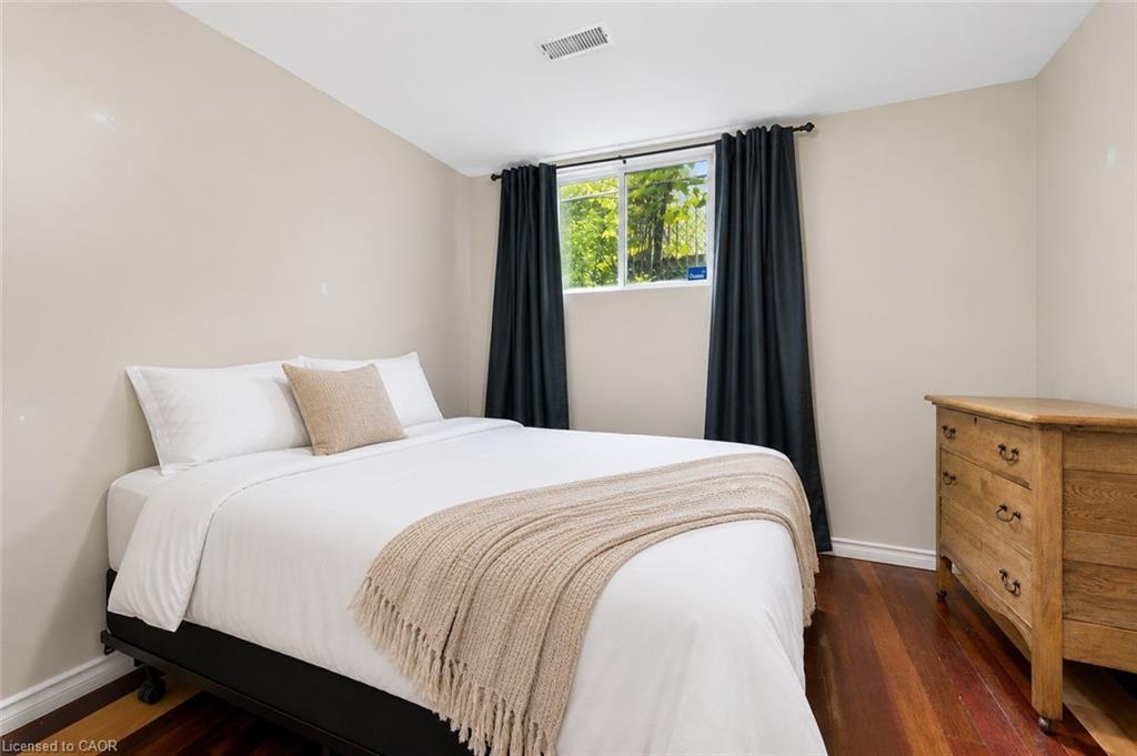 73 Waxwing Crescent