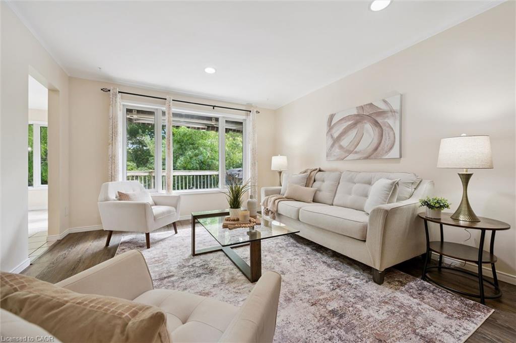 73 Waxwing Crescent