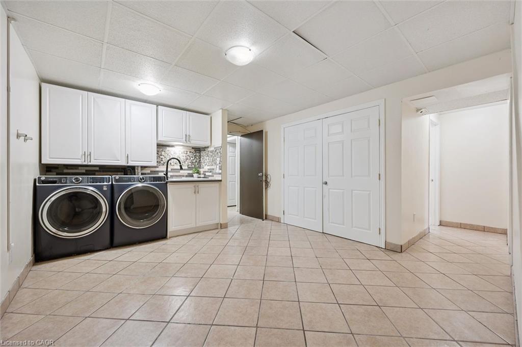 73 Waxwing Crescent