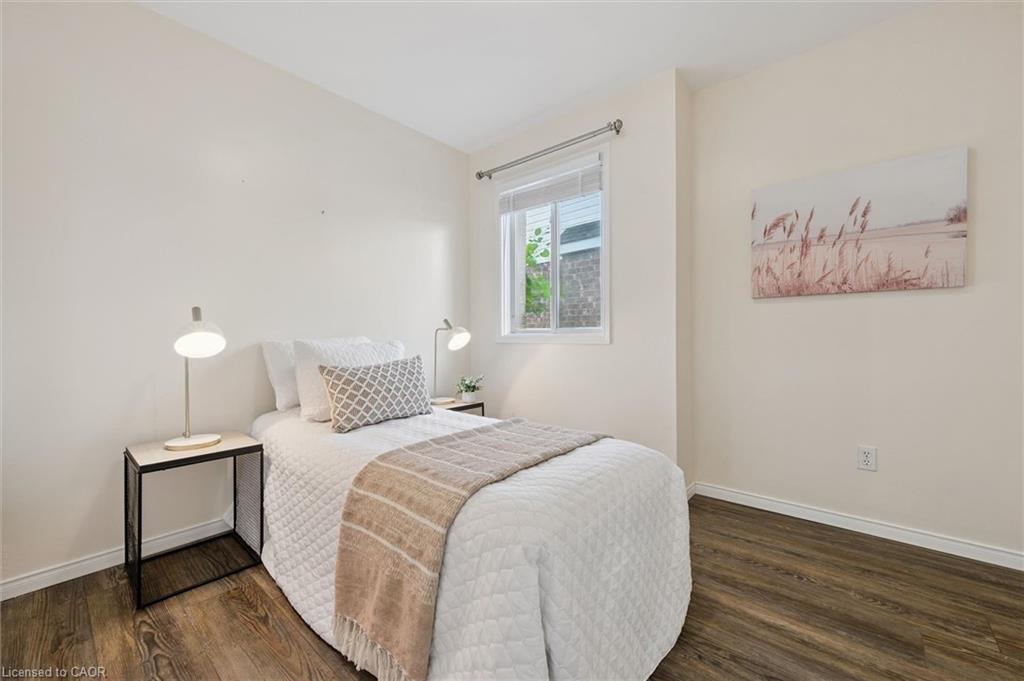 73 Waxwing Crescent