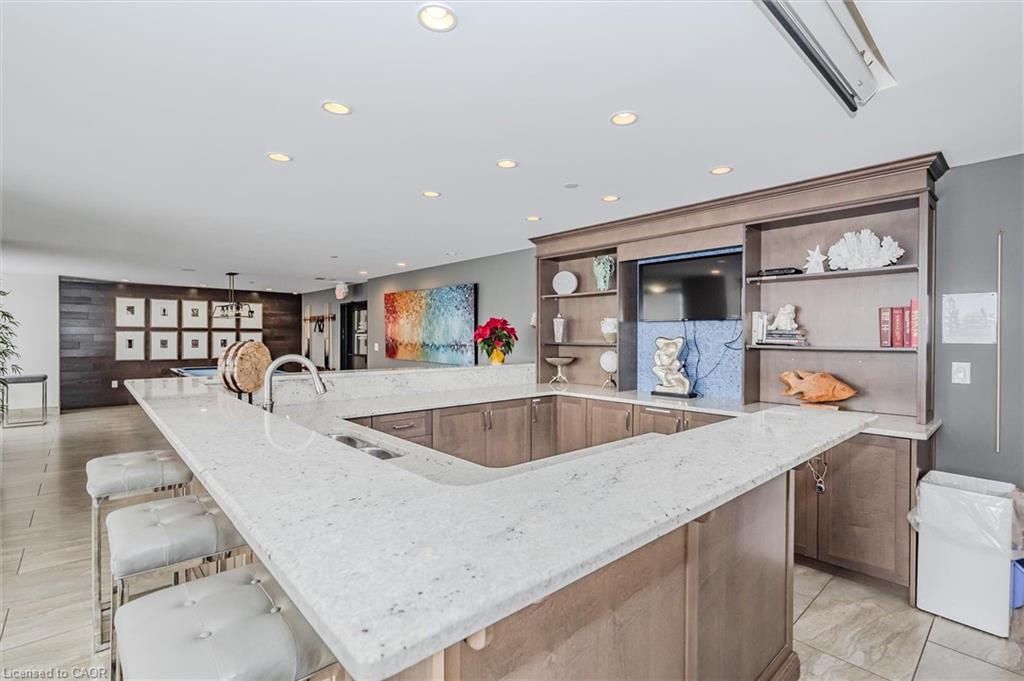 1108-160 Macdonell Street Unit: 1108