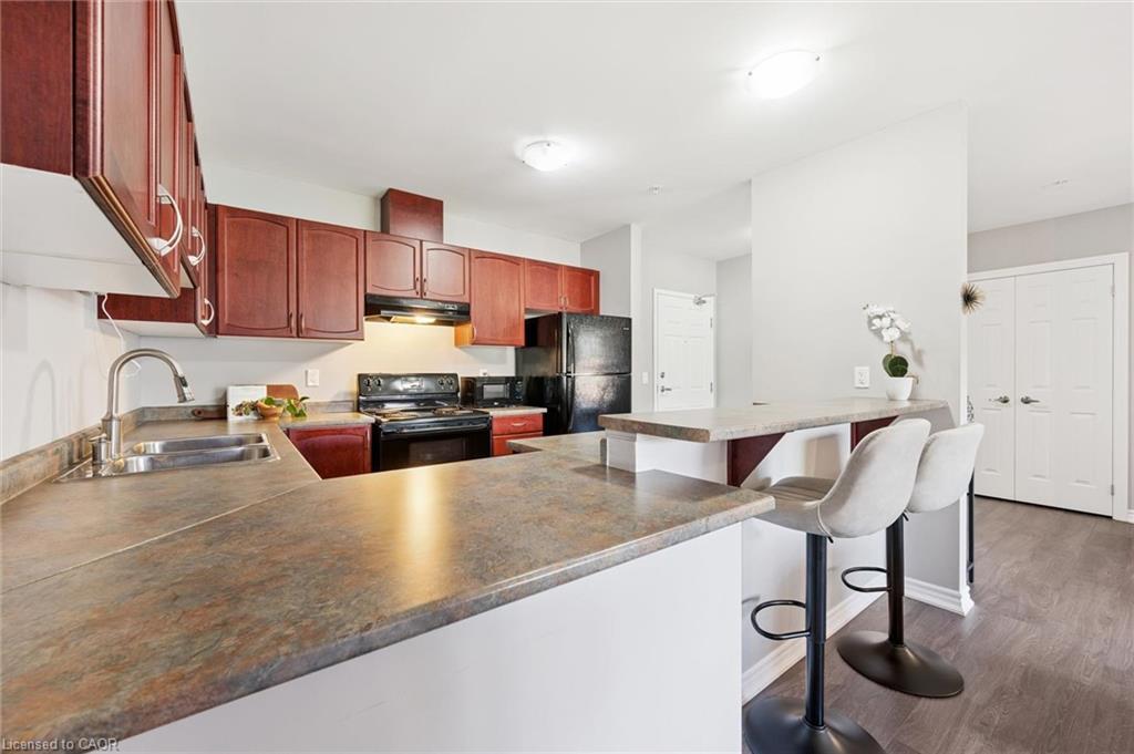 113-2 Colonial Drive Unit: 113