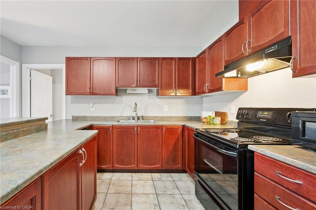113-2 Colonial Drive Unit: 113