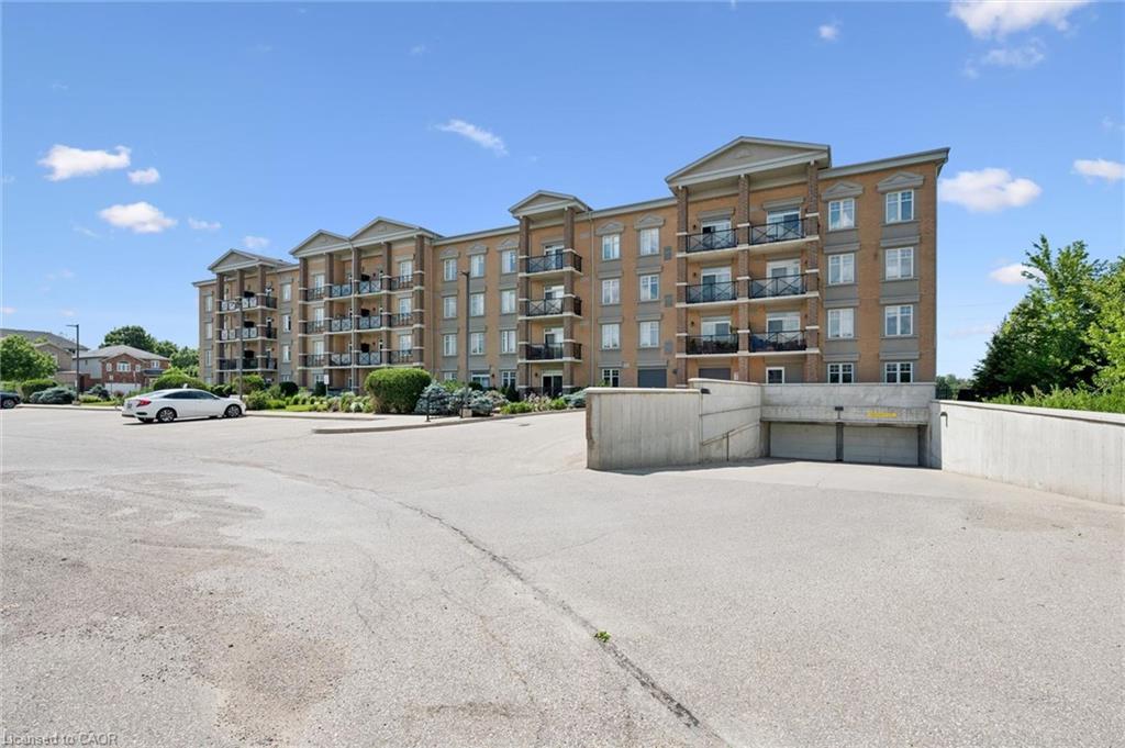 113-2 Colonial Drive Unit: 113