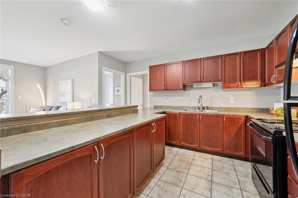 113-2 Colonial Drive Unit: 113