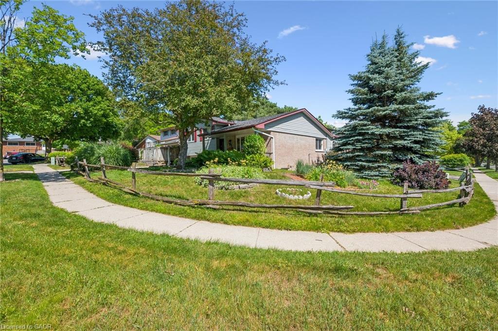 85 Sleeman Avenue