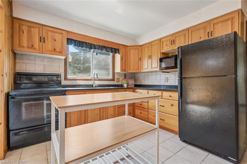 85 Sleeman Avenue