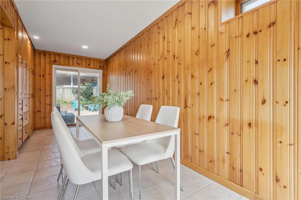 85 Sleeman Avenue