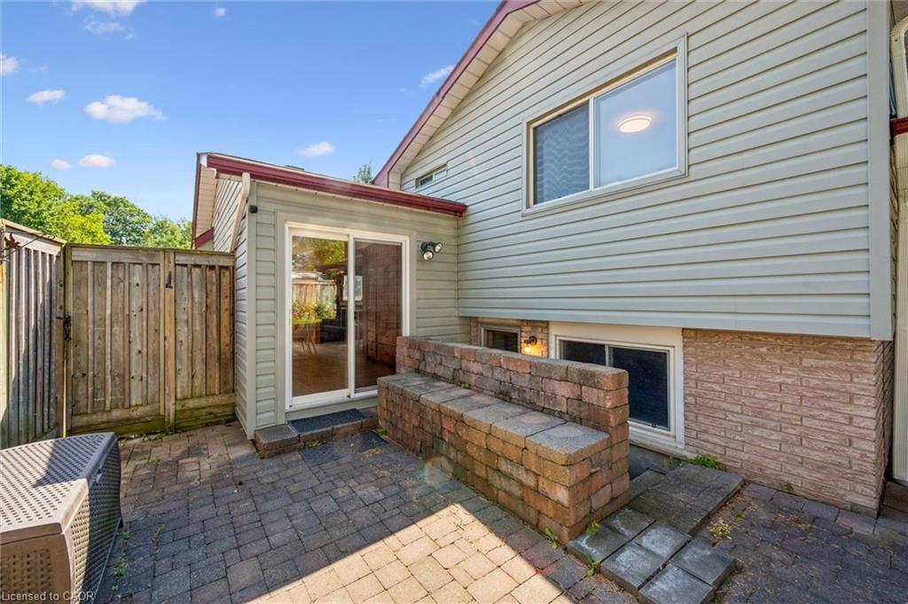 85 Sleeman Avenue