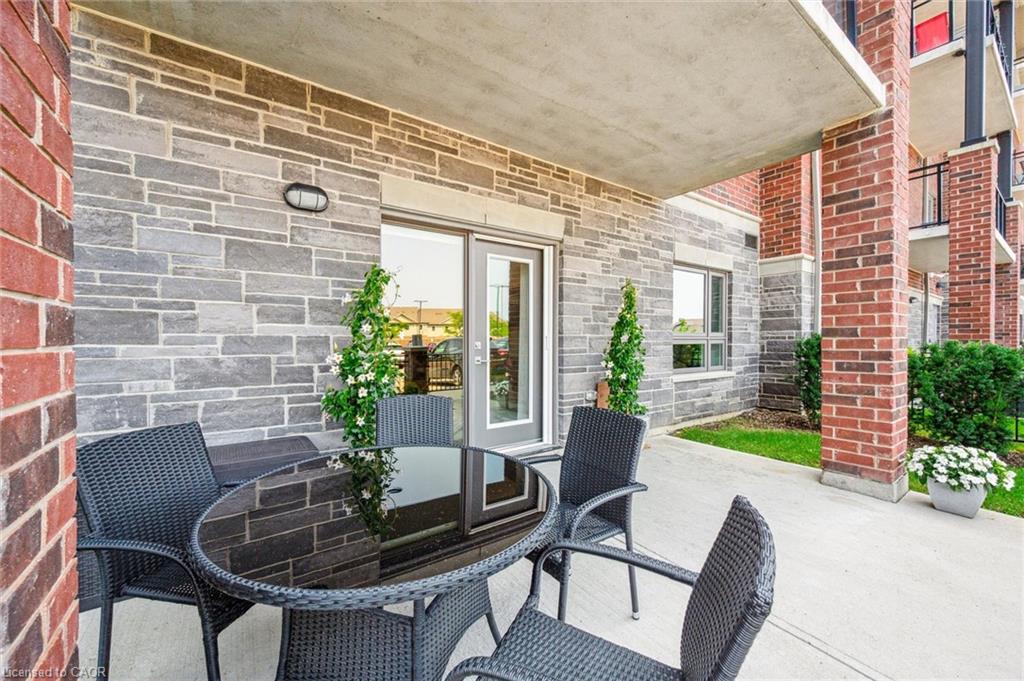 121-35 Kingsbury Square Unit: 121
