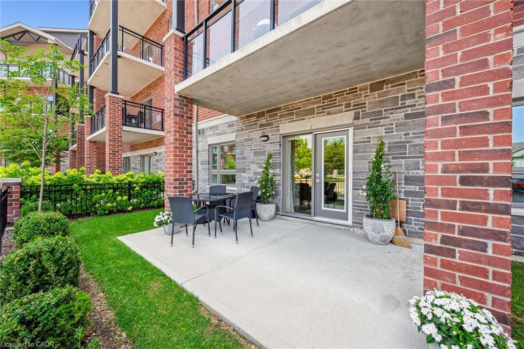 121-35 Kingsbury Square Unit: 121